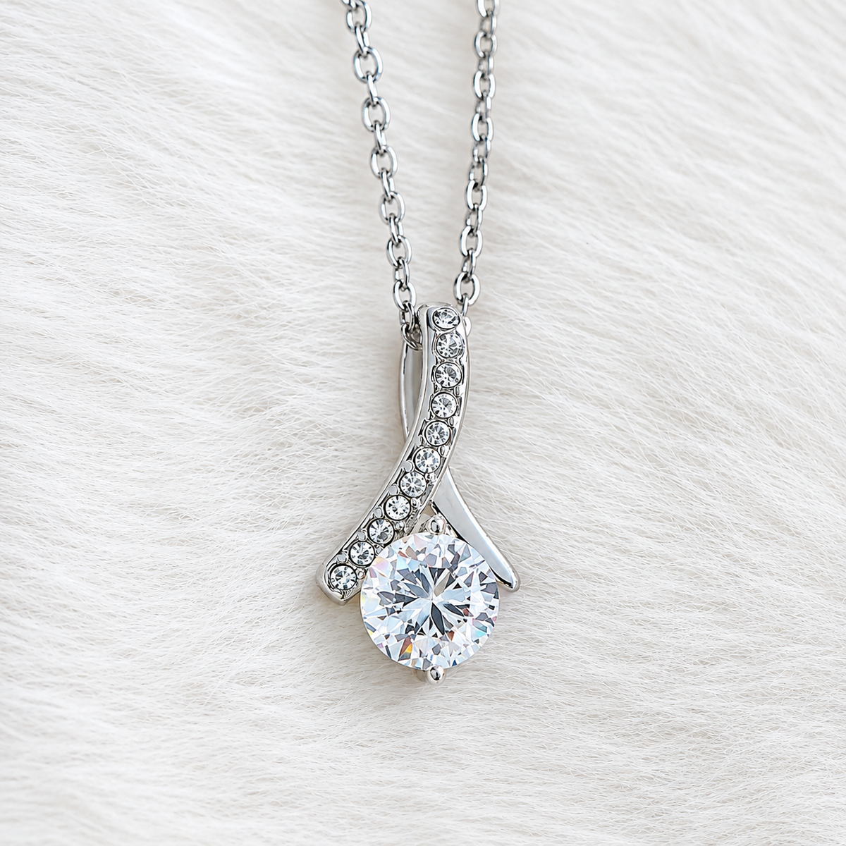I’m Sorry, My Love – Alluring Beauty Necklace